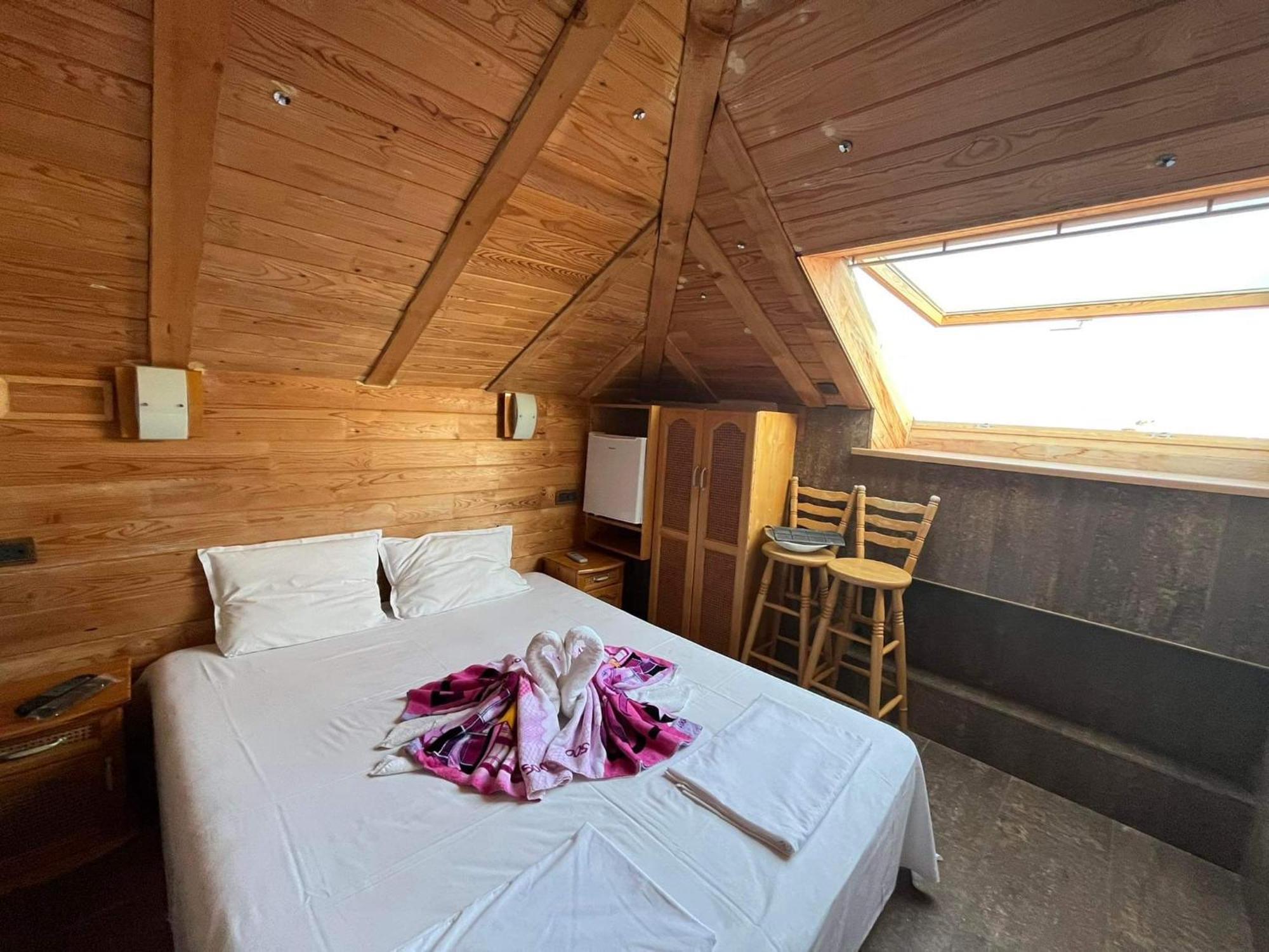 Rony Hotel Nesebyr Zewnętrze zdjęcie